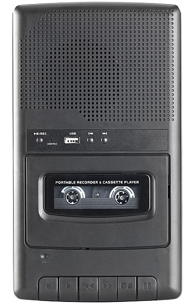 Lecteur Audio D'époque. Lecteur De Cassettes Portable À L'ancienne, Objet  Culte, Icône Et Symbole Des Années 80 Et 90. Cassette Audio Vierge Et  Écouteurs Isolés Sur Fond Blanc. Banque D'Images et Photos